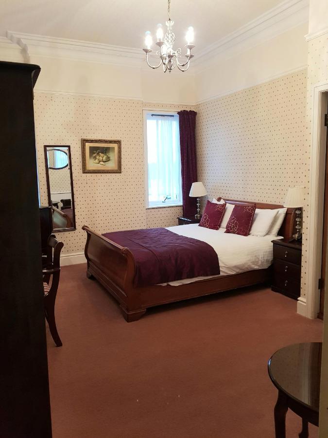 The Chetwynde Hotel Барроу-ин-Фернесс Экстерьер фото