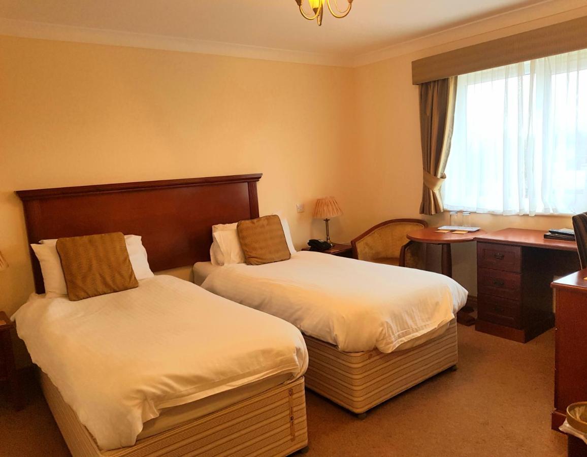 The Chetwynde Hotel Барроу-ин-Фернесс Экстерьер фото